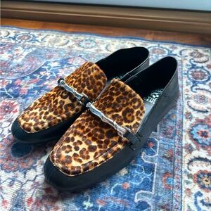 Vince Camuto Leopard fur/black leather loafers, size 8 1/2.